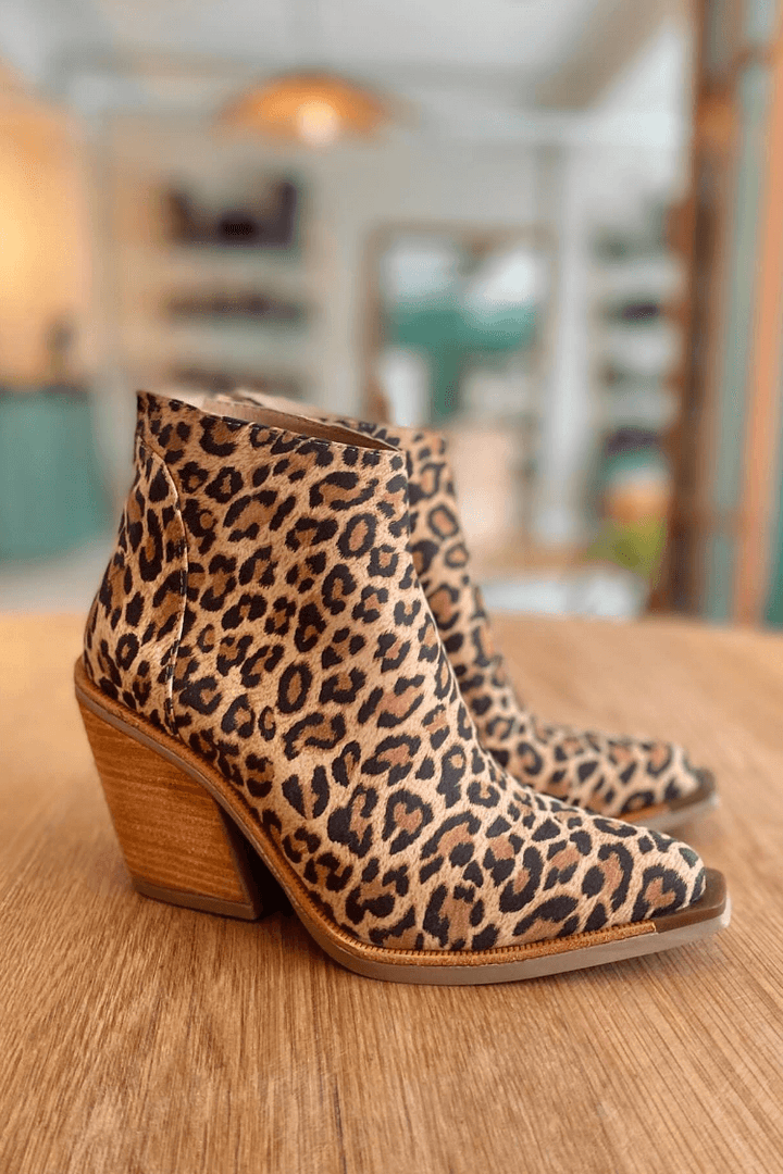 Audrey - Pointed Toe Cowboy Boot