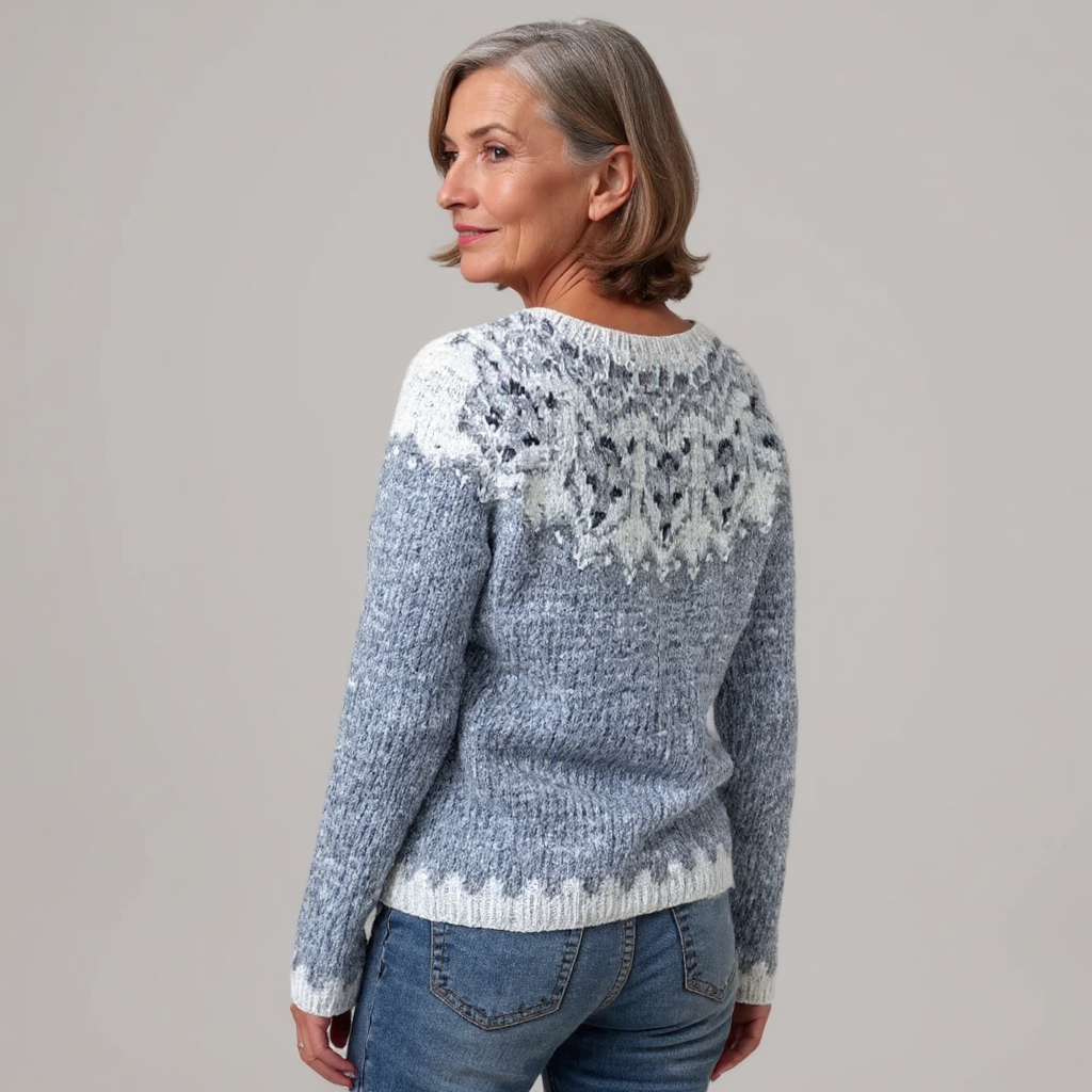 Jamie - Luxurious Sweater