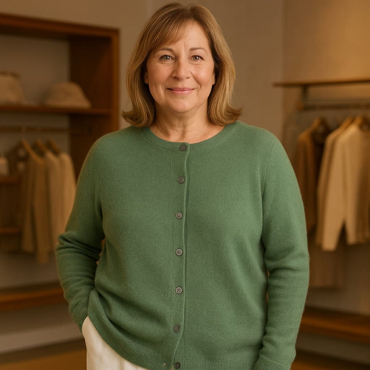 BEATRIZ | CLASSIC BUTTON-UP CARDIGAN