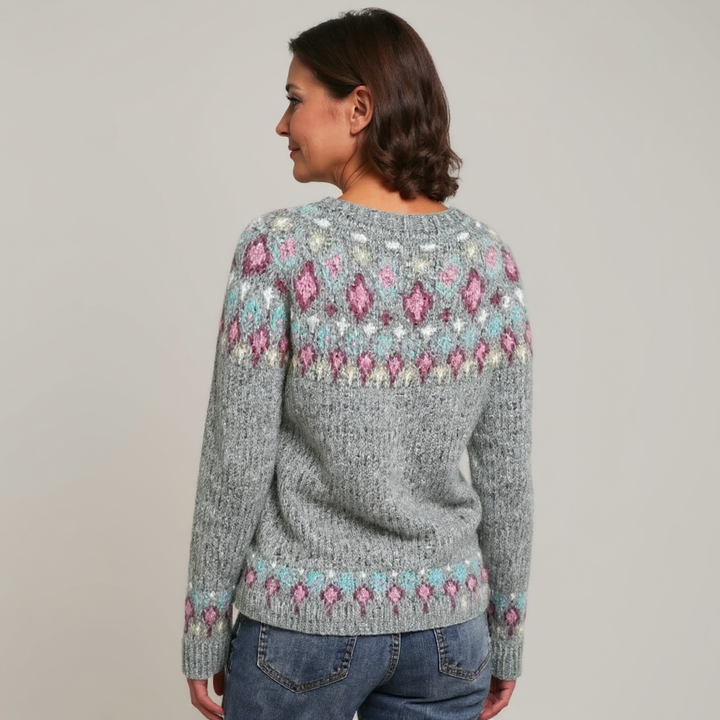 Julia - Luxurious Sweater